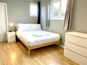 Southampton City 5 Beds